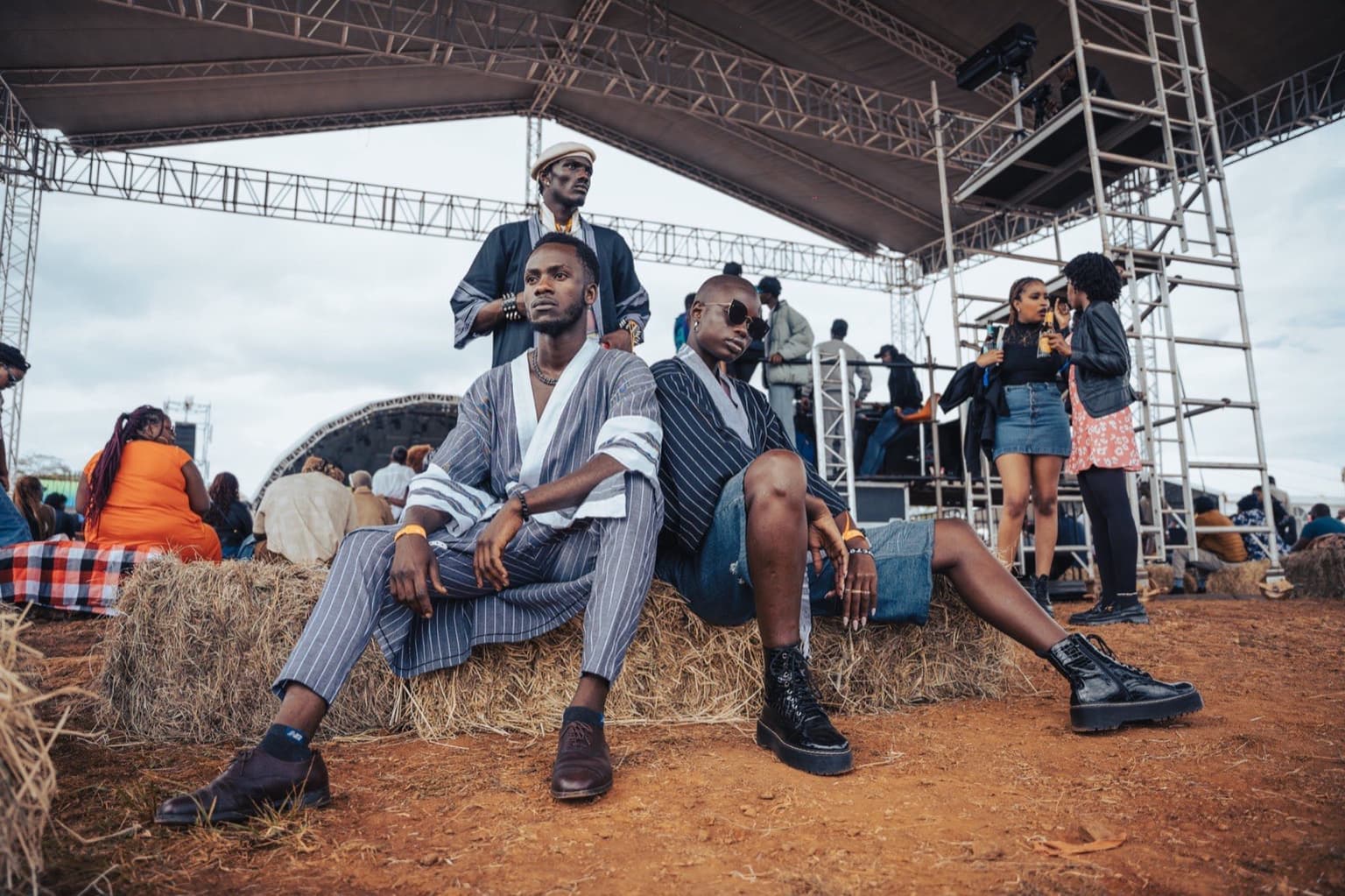 Sayari — Planet — Liquid Lemn